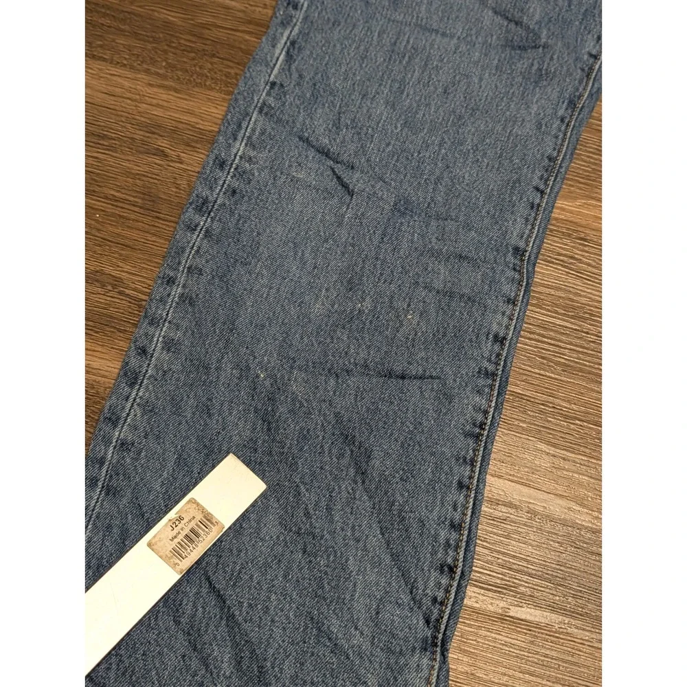 Levis 501 Original Fit Mens Jeans W34 L36 Medium Wash Blue Denim